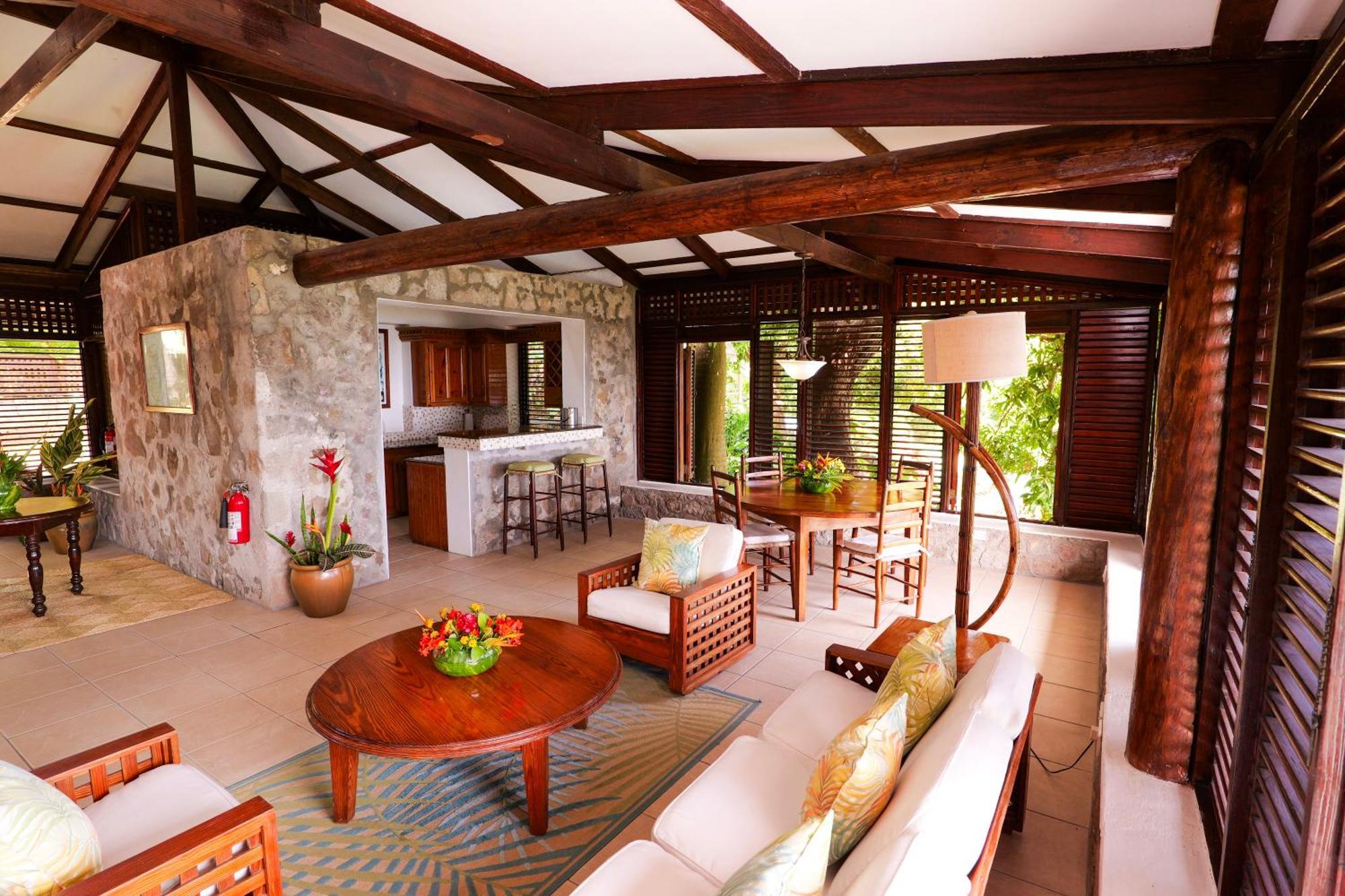 Stonefield Villa Resort (Adults Only) ซูฟริแยร์ ภายนอก รูปภาพ