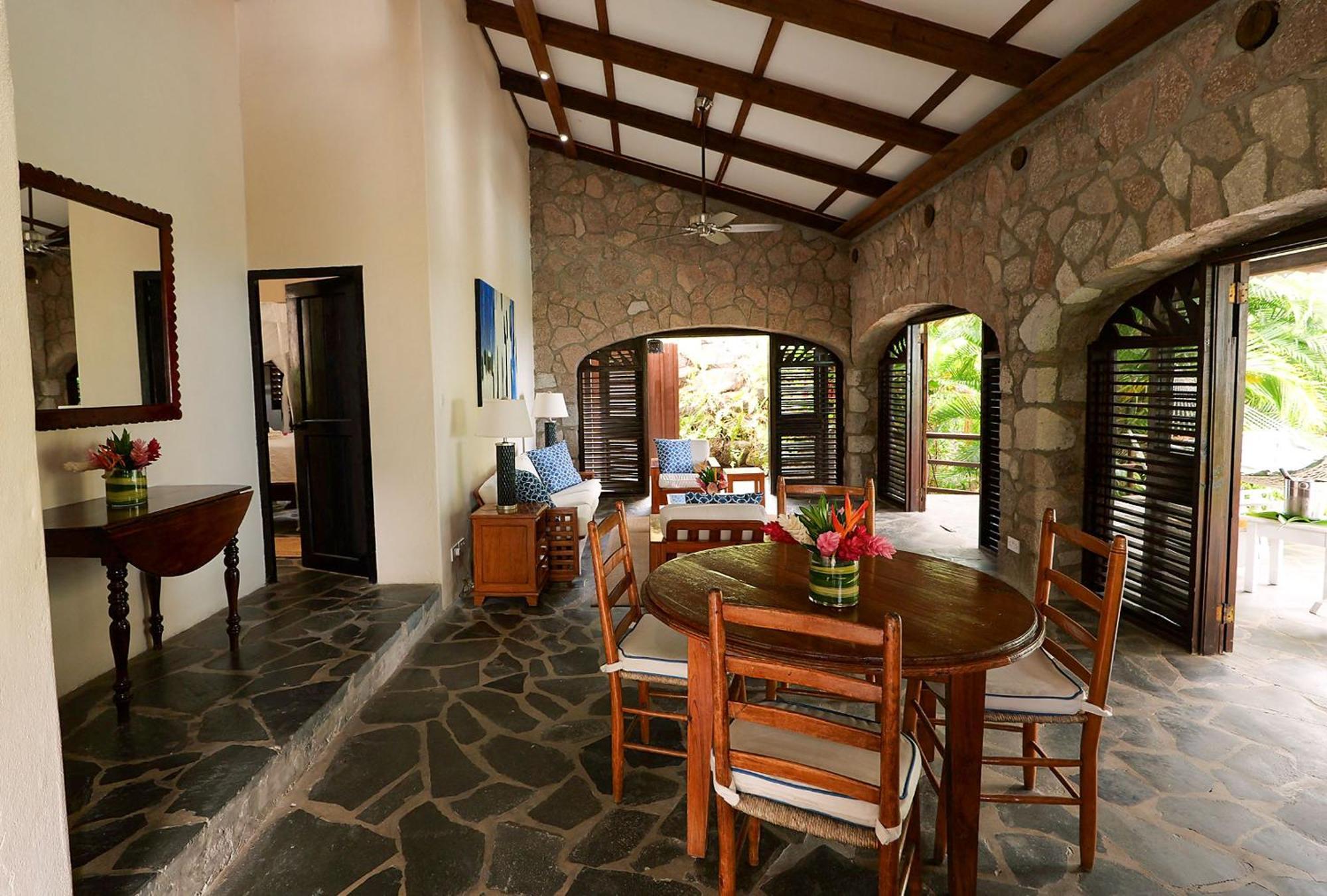 Stonefield Villa Resort (Adults Only) ซูฟริแยร์ ภายนอก รูปภาพ