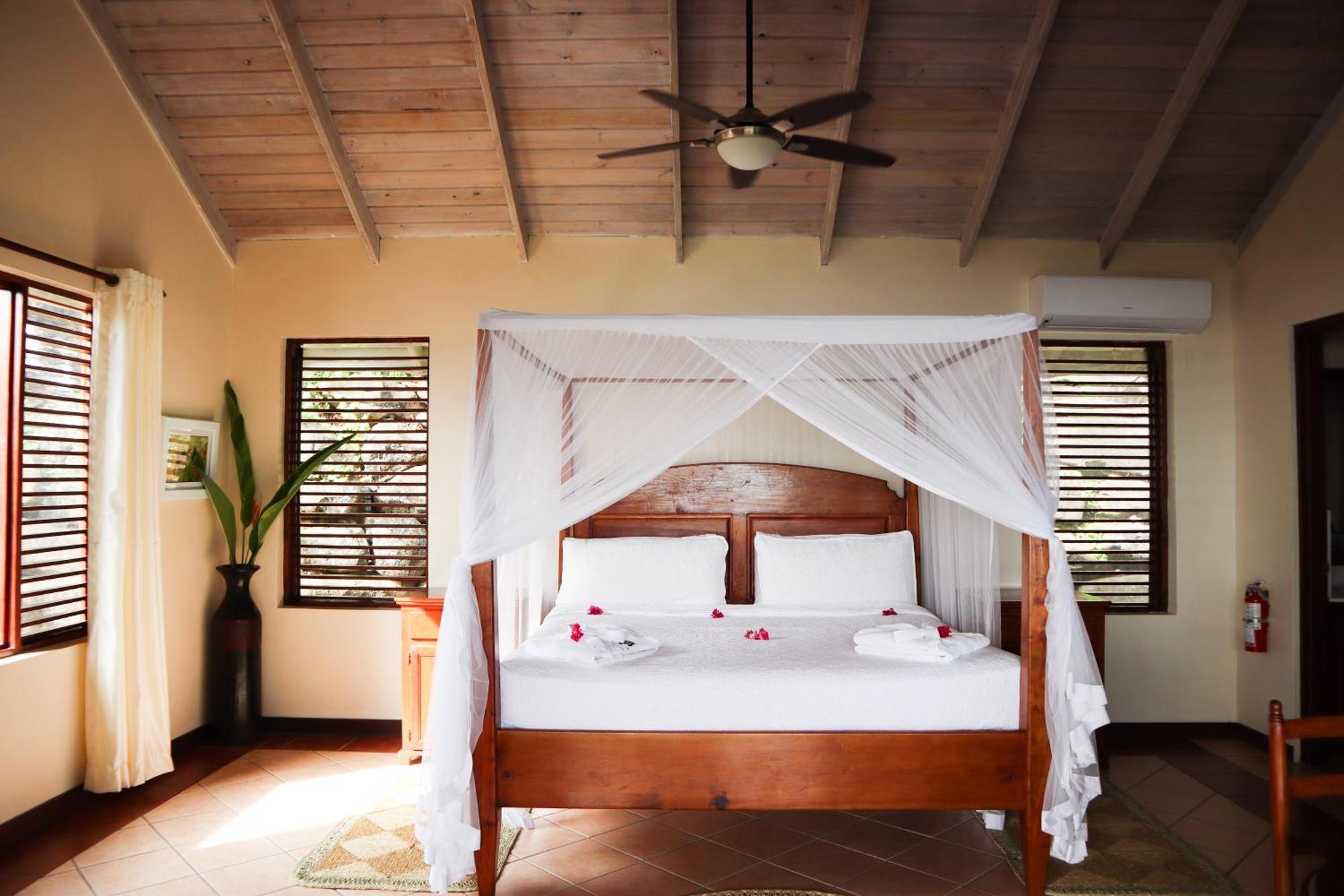 Stonefield Villa Resort (Adults Only) ซูฟริแยร์ ภายนอก รูปภาพ